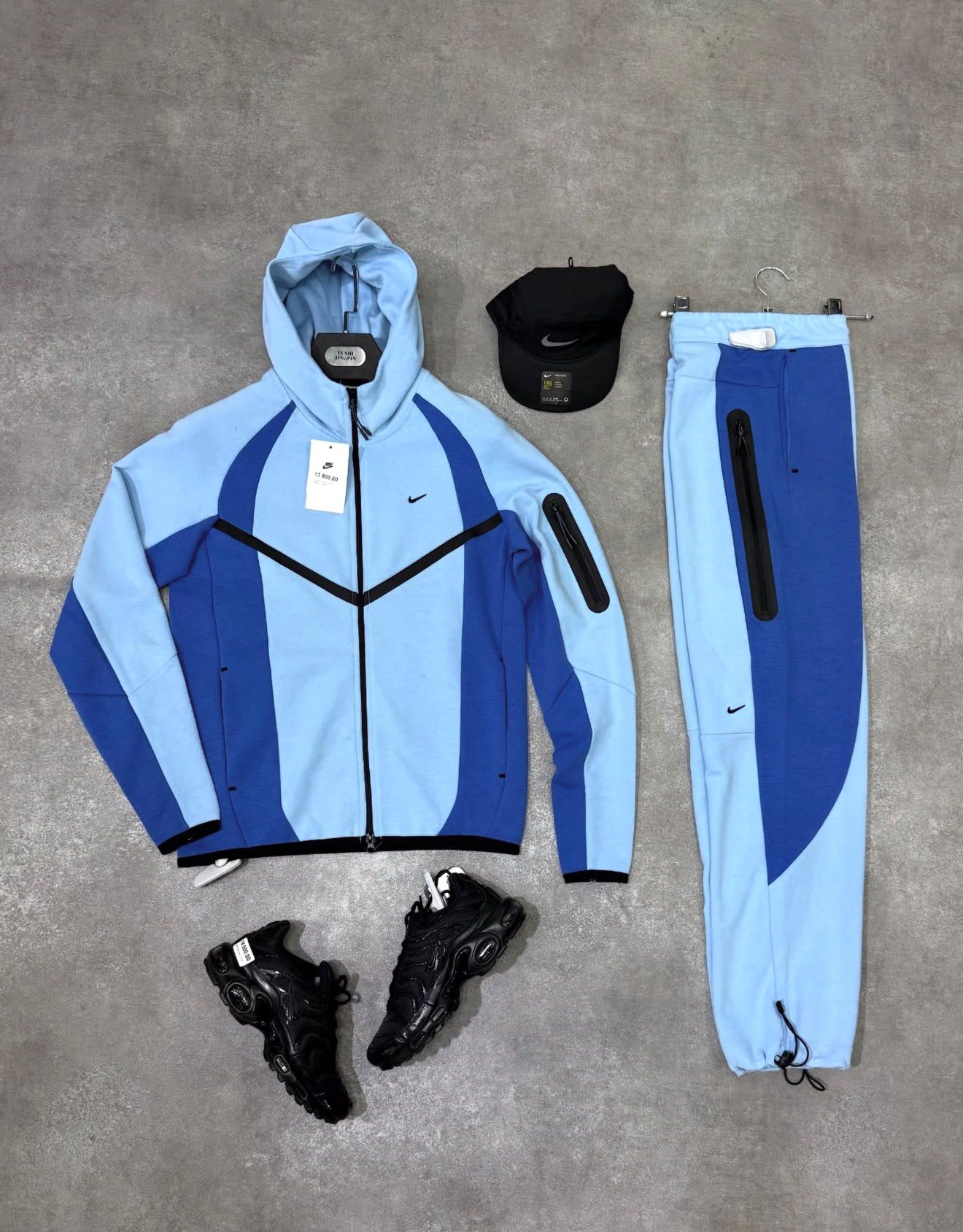 Conjunto Nike Tech Blue